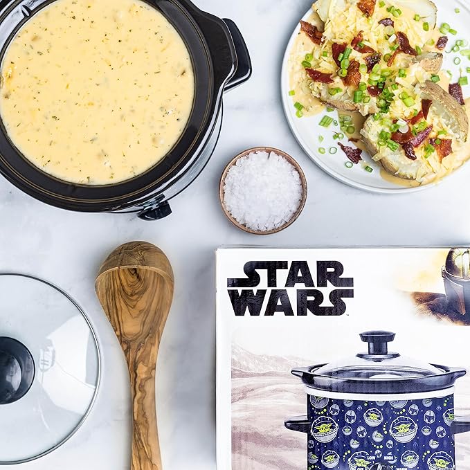 Star Wars The Mandalorian 2-Quart Slow Cooker