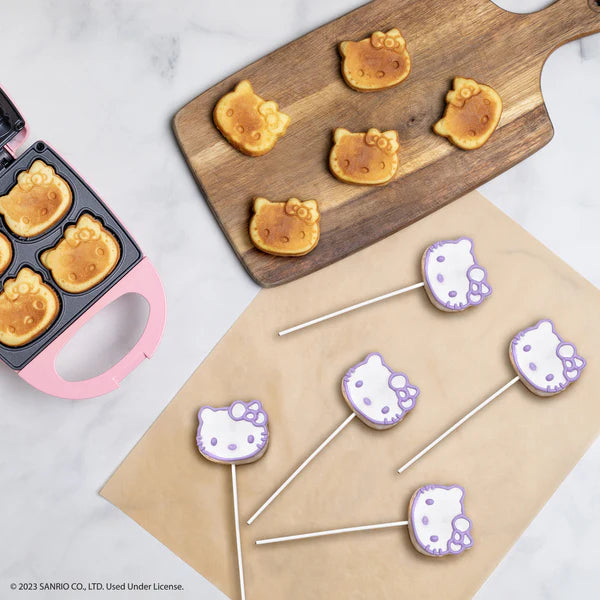 Hello Kitty Cake Pop Maker