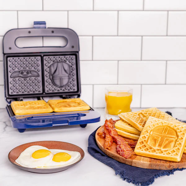 Star Wars The Mandalorian Grogu Square Waffle Maker